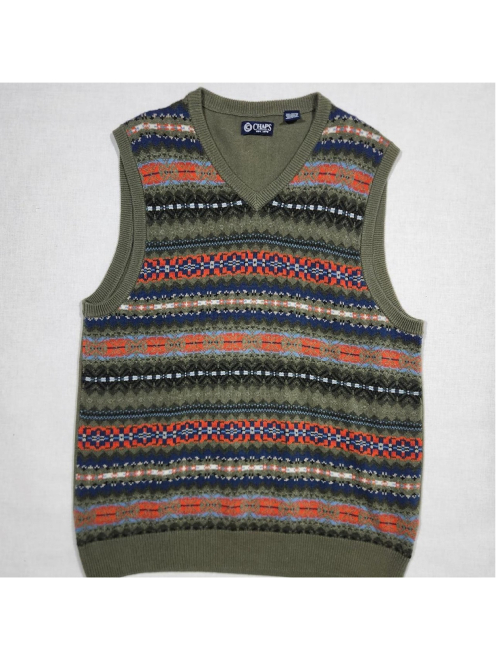 Chaps by Ralph Lauren multicolored cotton sweater vest in olive green
Size: L